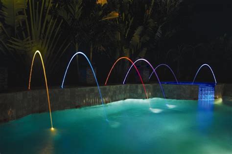 15 Attractive Swimming Pool Lighting Ideas