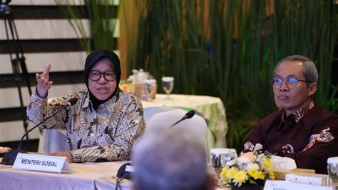 Mensos Risma Tegaskan Potensi Kerugian Negara Dalam Penyaluran Bansos