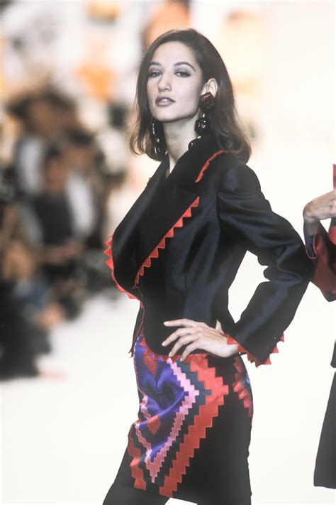 Valentino Runway Show RTW F W 1991 Marpessa Valentino Runway 90s