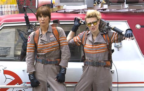 First Look Paul Feig Reveals The All Female Cast Of ‘the Ghostbusters In Full ‘bustin Uniform