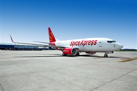 SpiceJet Becomes First Operator Of Both 737 NG Freighter Variants