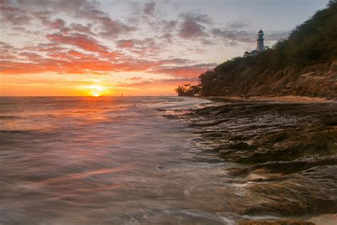 Diamond Head Lighthouse Sunset This Lighthouse Located On Flickr