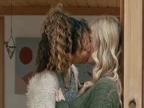 Browse Recent Lesbian Videos Page 1 AZNude