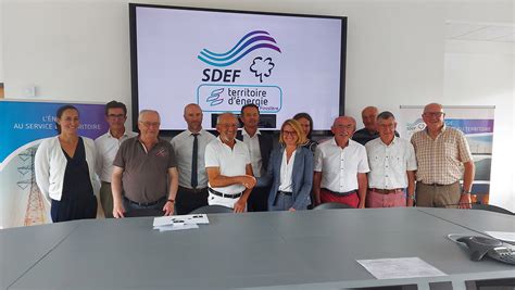 Signature D Un Nouveau Contrat De Concession Pour La Distribution