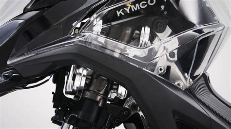 Kymco Cv Nuovo Scooter A Tre Ruote Presentato A Eicma