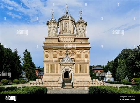 The Cathedral of Curtea de Argeș early 16th century Stock Photo Alamy