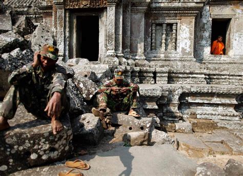 Un Court Orders Troops From Temple On Thai Cambodian Border The New