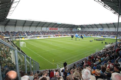 Home Deluxe Arena Paderborn Deutschland DER SPIEGEL