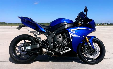 Team Yamaha R Orig Miles