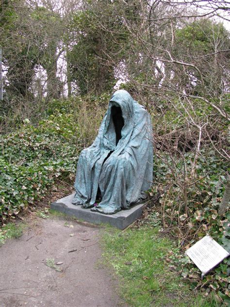 12 Intensely Creepy Cemetery Statues Cemetery Statues Dark