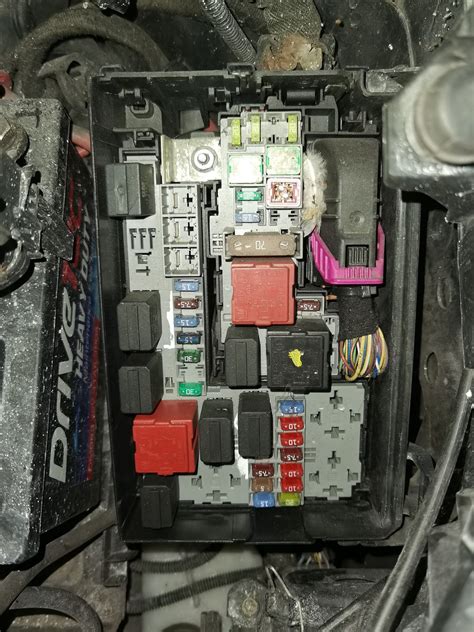 Fuse Box Diagram Vauxhall Opel Corsa B Relay With 54 Off