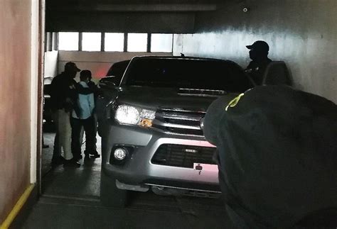 Auto De Apertura A Juicio Contra Policía Acusado De Femicidio Agravado