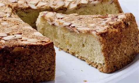 Almond And Olive Oil Cake