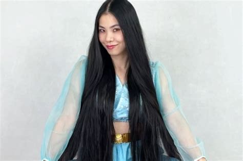 Real Life Rapunzel Fearful As She Loses 7ft Long