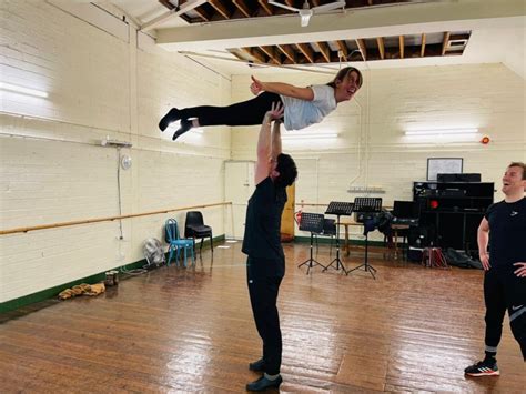 The Lift How The Iconic Dirty Dancing Move Became Couples Favourite