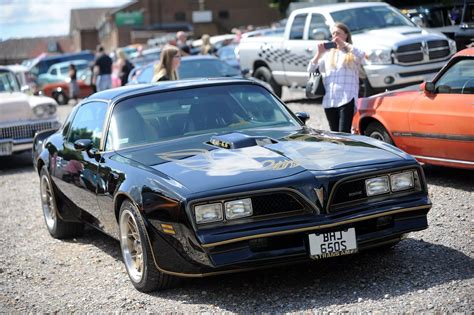 The Buster Lang All American Car Show At Sandown Park Surrey Live