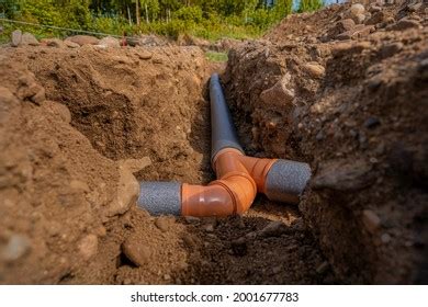 Replacing Sewer Pipes Royalty Free Images Stock Photos Pictures