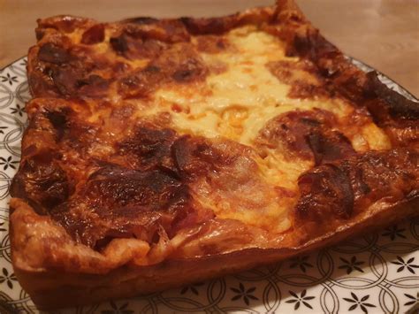 LA CUISINE AU BOIL QUICHE SANS PÂTE CHORIZO COMTÉ