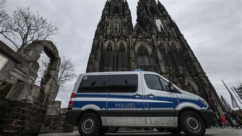 Terrorismus Terroralarm Verdächtiger war am Kölner Dom Politik