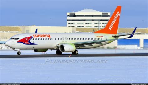 C FEVD Sunwing Airlines Boeing 737 8Q8 WL Photo By Cuong Nguyen ID