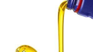 15w40 vs. 15w50 Engine Oil: What Are The Differences? - Take Your Oil