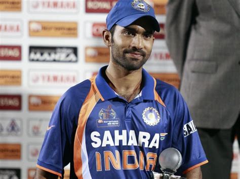 Dinesh Karthik Profile Age Career Info News Stats Records Videos