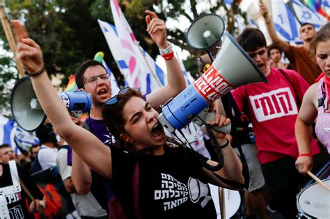 Hiljade Izraelaca Mar Ira Od Tel Aviva Ka Jerusalimu Protestuju I