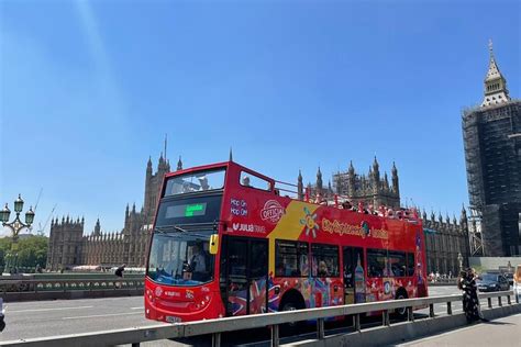 Autobús turístico City Sightseeing de Londres Hellotickets