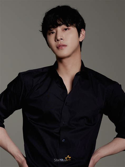 Ahn Hyo Seop Talks About What It Was Like Filming 'Business Proposal,' His Character Kang Tae ...