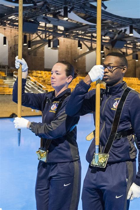 Continental Color Guard Welcomes First Female Soldier Article The United States Army