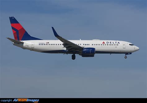 Boeing Delta Air Lines N Da Airteamimages