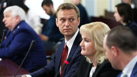 Russian Supreme Court Upholds Navalny Conviction Despite European Court