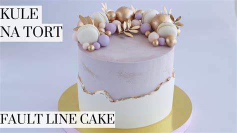 Jak zrobić kule na tort fault line cake biszkopt pistacjowy banany w