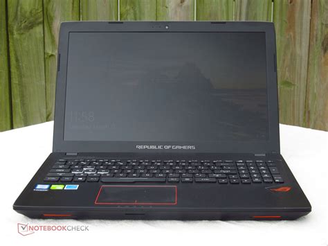 Asus ROG Strix GL553VD 7700HQ FHD GTX 1050 Laptop Review