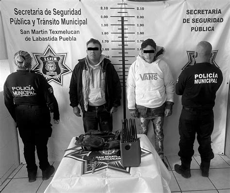 Aseguran A Dos Hombres Con Inhibidor De Señal Y Armas En Texmelucan Municipios Puebla