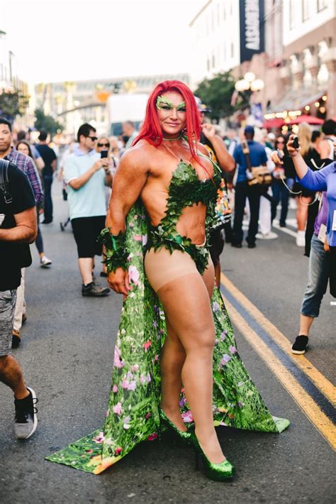 Poison Ivy Best Comic Con Cosplay 2019 Popsugar Entertainment Photo 74