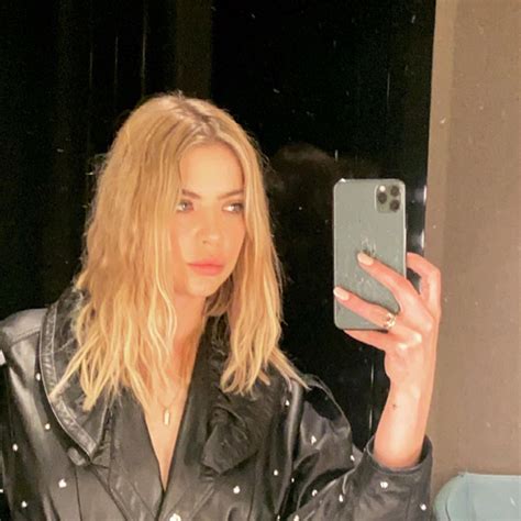 Ashley Benson Sexy Selfie Hot Celebs Home