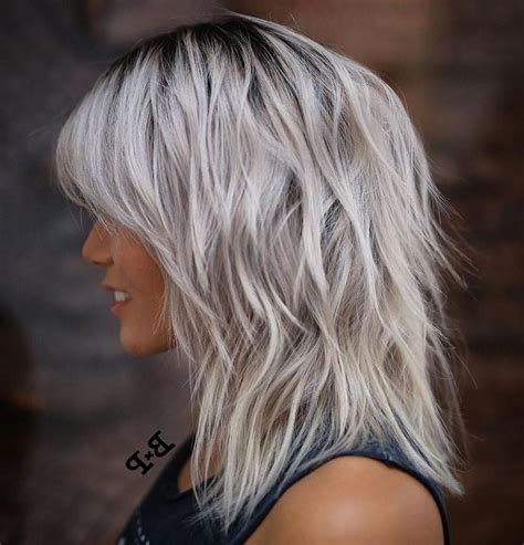 2025 Popular Silver Shag Haircuts with Feathered Layers