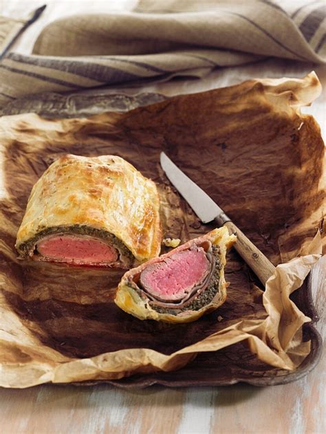 Filet Wellington Rinderfilet Im Bilder Kaufen Stockfood