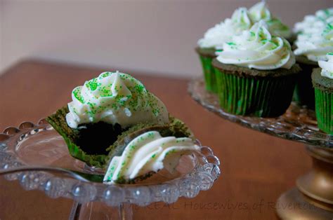 Green Velvet Cupcakes St Patricks Day Housewives Of Riverton