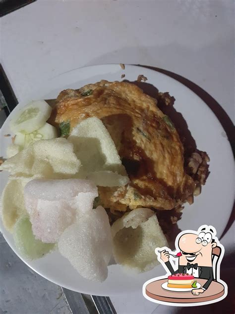 Bakmi Nasi Goreng Surabaya Cak Ghufron Restaurant Semarang