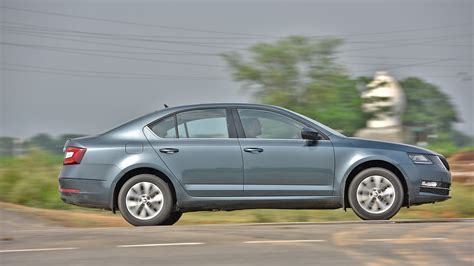 Skoda Octavia Tdi Cr At Style Plus Exterior Car Photos