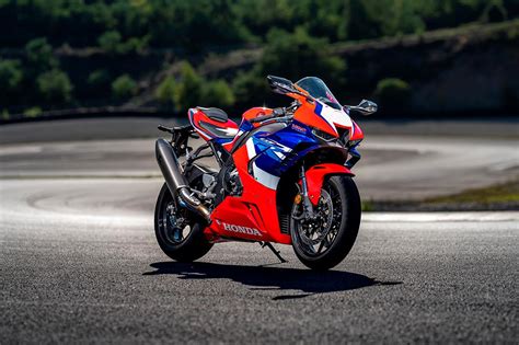 Honda CBR 1000 RR R Fireblade 2022 Club Del Motorista KMCero