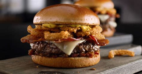 The New Mcdonalds Bacon Smokehouse Burger Is Here Thrillist