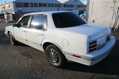 Oldsmobile Cutlass Cierra Automatic Cylinder No Reserve For Sale