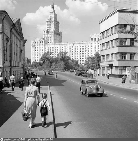 Новая Басманная: Долгая жизнь датского сала | Московские истории | Дзен