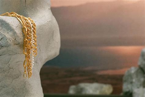 Sustainable jewellery brands to know