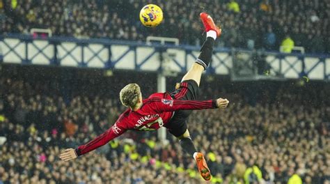 MUFC: Alejandro Garnacho's bicycle kick might be goal of the year