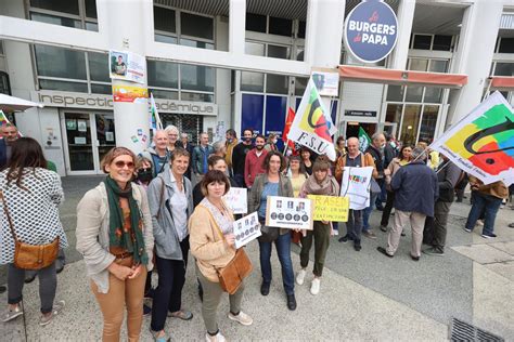 Pau les enseignants manifestent pour réclamer plus de moyens La