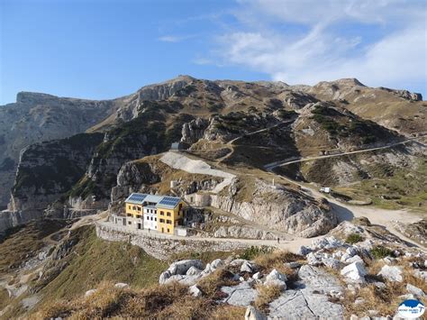 Cimon Del Soglio Rosso Ottobre Piccole Dolomiti Sport